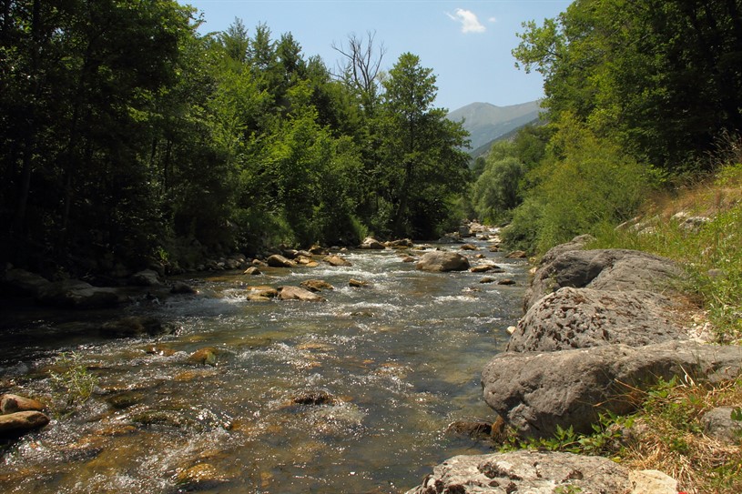 Fiume_Aventino_Taranta-Peligna.jpg