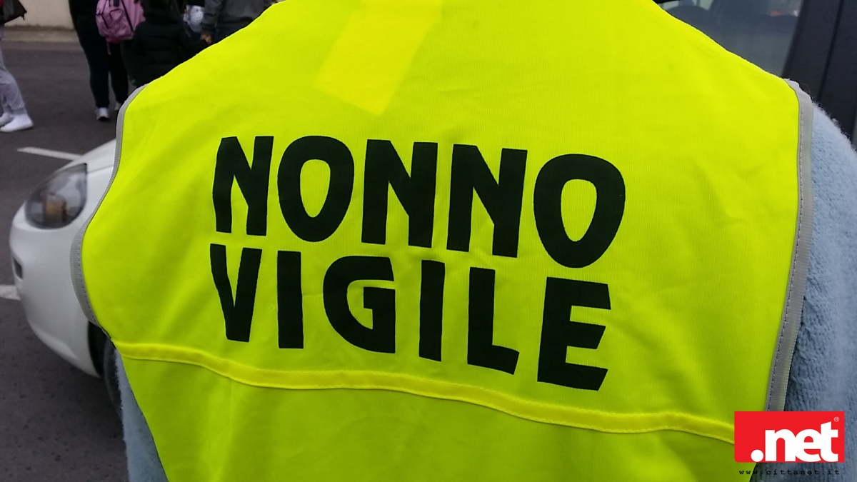 nonno-vigile-2.jpg